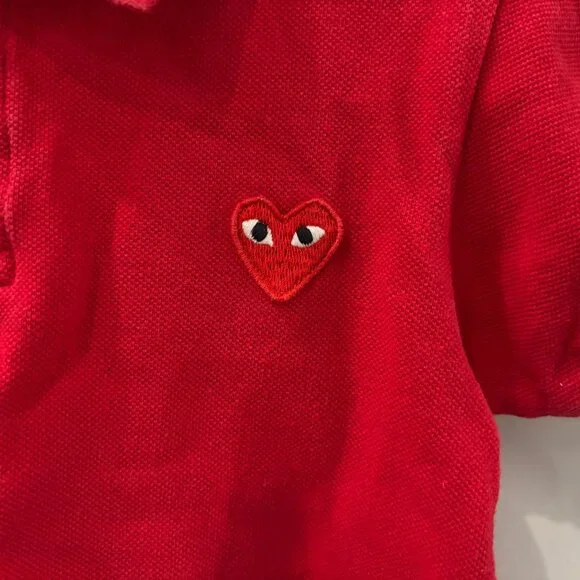 Comme des Garcons PLAY Kids Size 2 Red Cotton Heart Polo Shirt - Picture 4 of 4